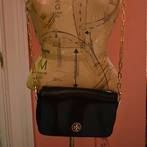 Handbags - Black Tory Burch Purse